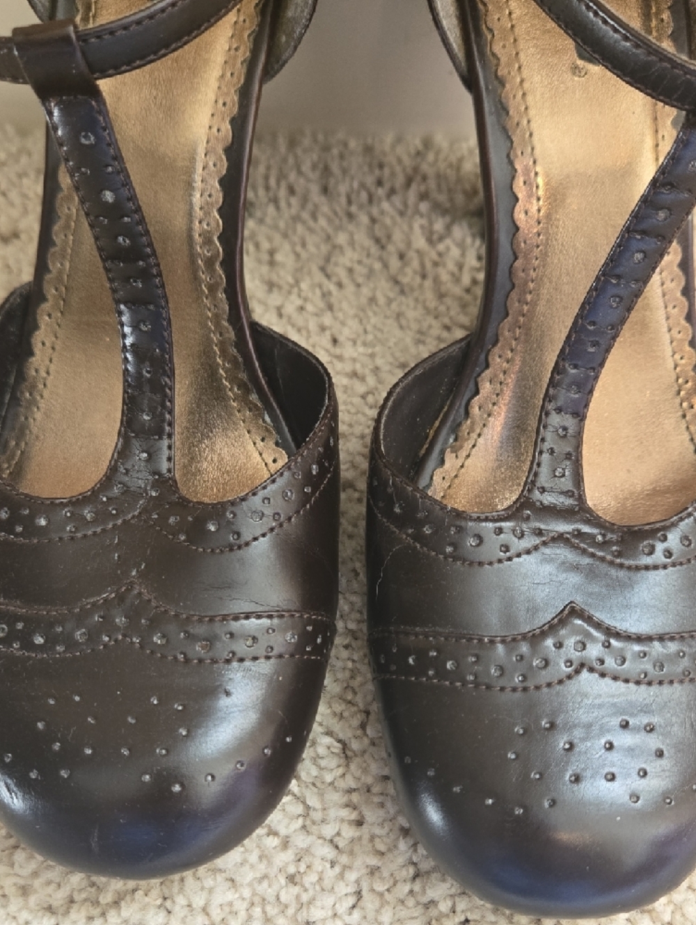 BONGO Browb T‑Strap Brogue Heels - Picture 5 of 8